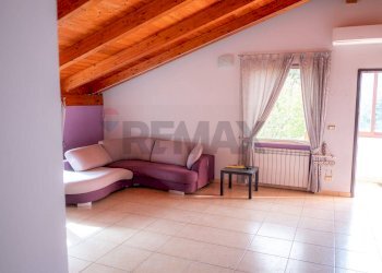 Soggiorno - Appartamento via Beato Josèmaria Escrivà
 
7, Cerisano - foto 2