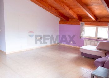 Soggiorno - Appartamento via Beato Josèmaria Escrivà
 
7, Cerisano - foto 3