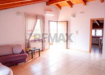 Soggiorno - Appartamento via Beato Josèmaria Escrivà
 
7, Cerisano - foto 4