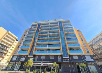 Edificio all\'aperto - Trilocale viale Giacomo Mancini
 
186, Cosenza - foto 1