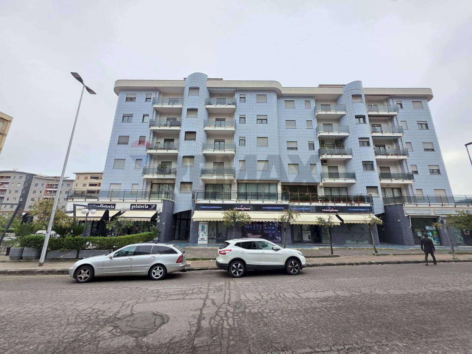 Edificio all\'aperto - Apartment Via G.F. Falcone
 
22, Cosenza - photo 1