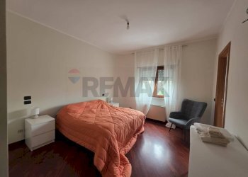 Camera / camera da letto - Apartment Via G.F. Falcone
 
22, Cosenza - photo 10