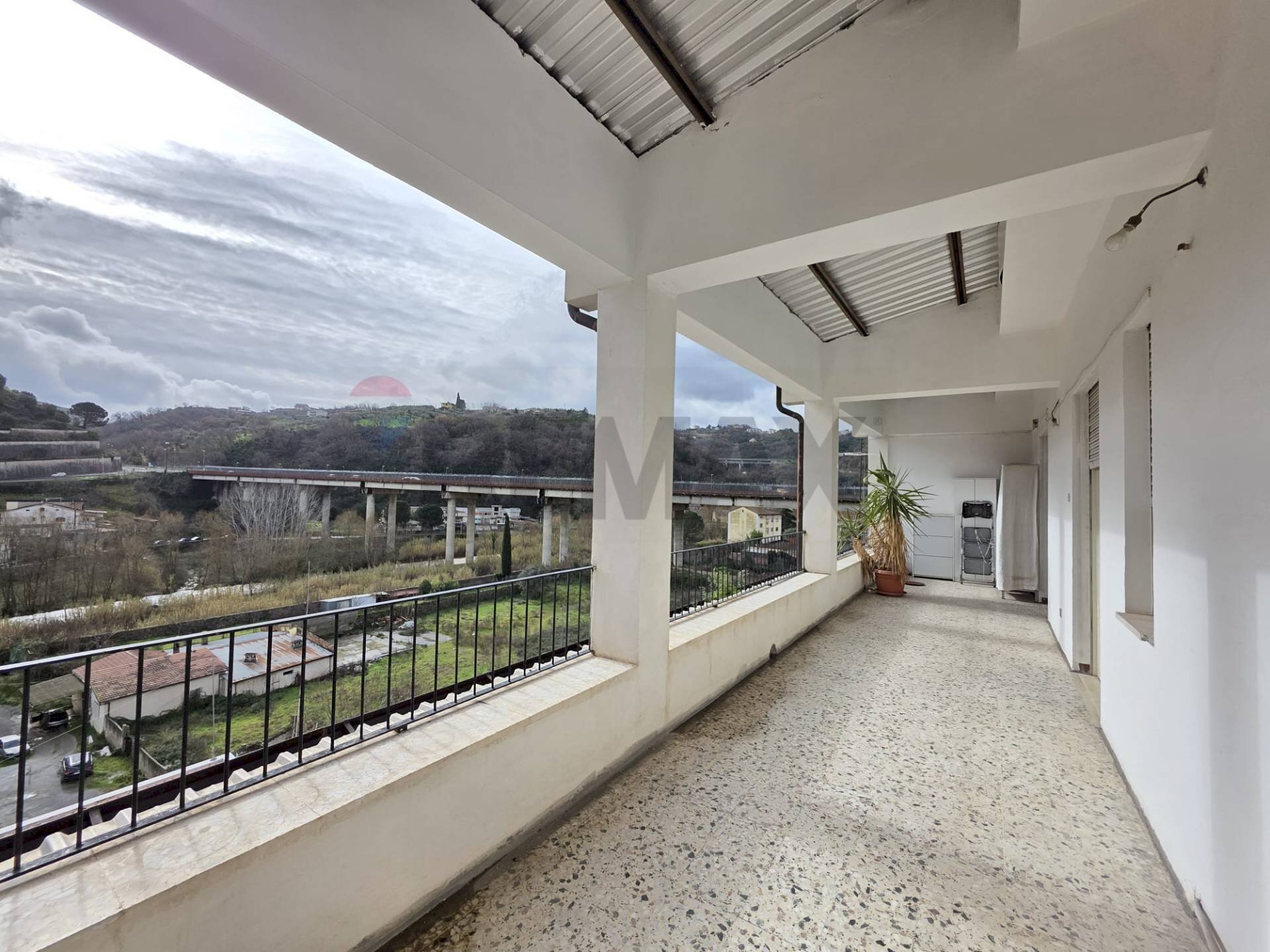 Balcone - Appartamento Via Francesco Principe
 
10, Cosenza - foto 2