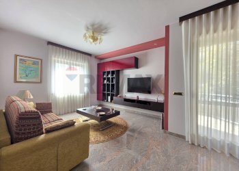 Soggiorno - Villa Via Alessandro Manzoni
 
173, Rende - photo 17