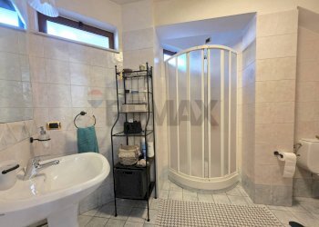 Bagno - Villa Via Alessandro Manzoni
 
173, Rende - photo 27