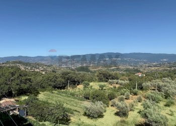 Vista delle montagne - Casa indipendente C/da Valli
 
snc, Cerisano - foto 11