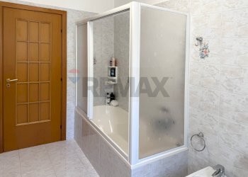 Bagno - Casa indipendente C/da Valli
 
snc, Cerisano - foto 22