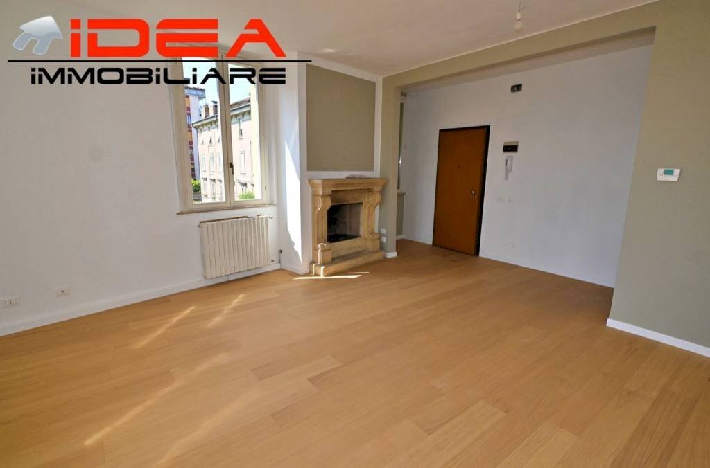 Cucina - Appartamento viale Ludovico Antonio Muratori, Modena (zona Centro Storico) - foto 3