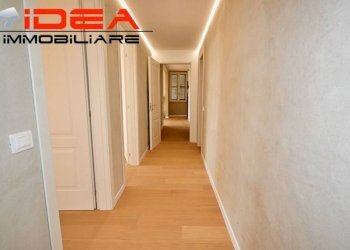 Corridoio - Appartamento viale Ludovico Antonio Muratori, Modena (zona Centro Storico) - foto 32