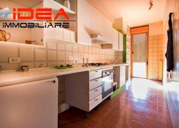 Cucina - Quadrilocale via Giuseppe Notari, Modena - foto 7