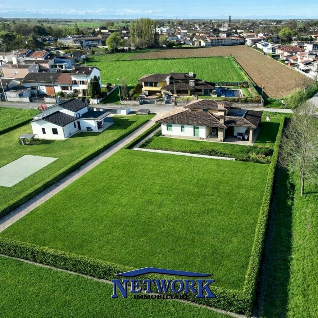 Foto 2 - Villa via cavour, Medole - photo 2