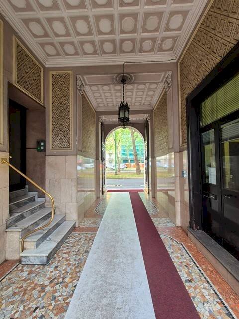 Portineria - Trilocale viale Zara, 132, Milano - foto 1