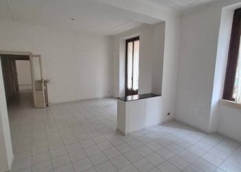 Camera da letto - Three-room apartment viale Zara, 132, Milano - photo 7
