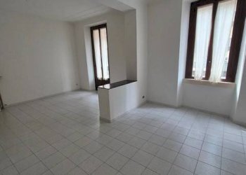 Camera da letto - Three-room apartment viale Zara, 132, Milano - photo 9