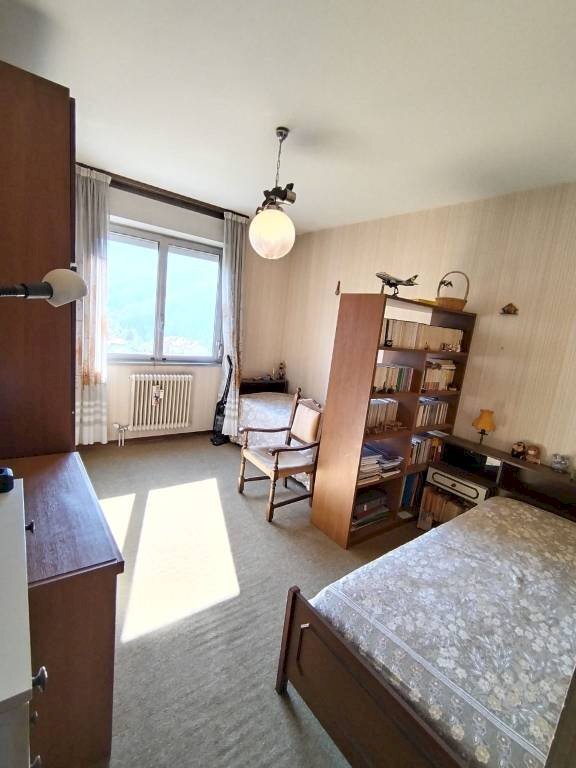 Camera da letto - Trilocale via Carlo Linneo, 368, Genova (zona Sampierdarena) - foto 1