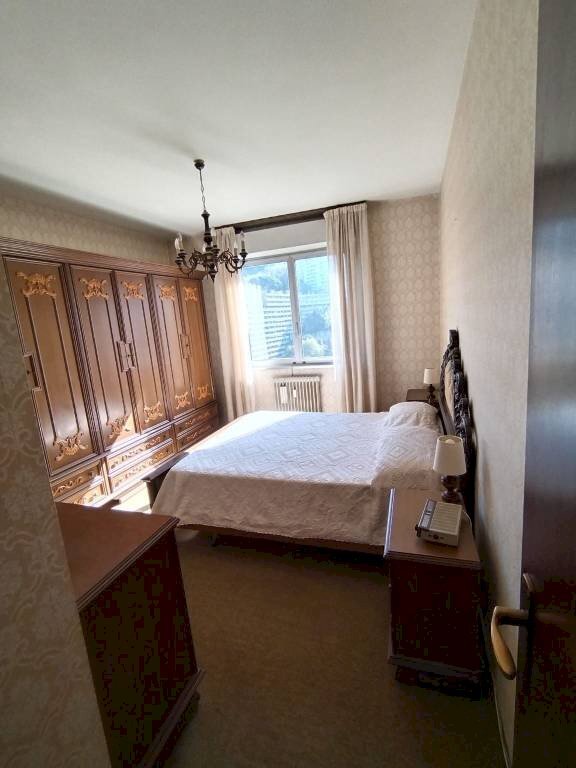 Camera da letto - Trilocale via Carlo Linneo, 368, Genova (zona Sampierdarena) - foto 3