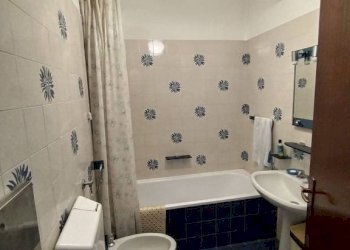 Bagno - Trilocale via Carlo Linneo, 368, Genova (zona Sampierdarena) - foto 13