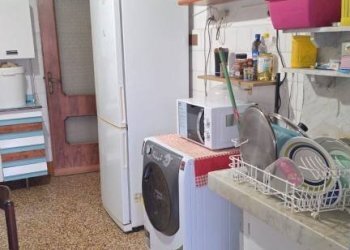 Cucina - Quadrilocale via dei Carpentieri, 5, Genova (zona Sampierdarena) - foto 4