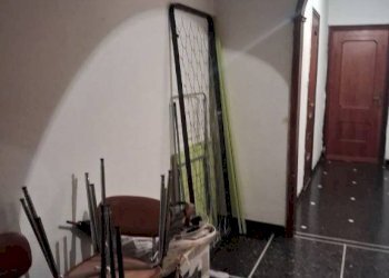 Corridoio - Quadrilocale via dei Carpentieri, 5, Genova (zona Sampierdarena) - foto 5