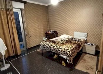 Camera da letto - Quadrilocale via dei Carpentieri, 5, Genova (zona Sampierdarena) - foto 22