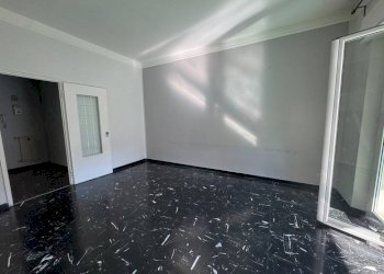 Salone - Quadrilocale via Emilio Salgari, 5, Genova (zona Pegli) - foto 4