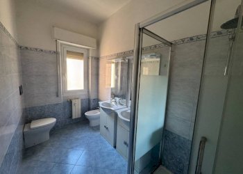 Bagno - Quadrilocale via Emilio Salgari, 5, Genova (zona Pegli) - foto 13