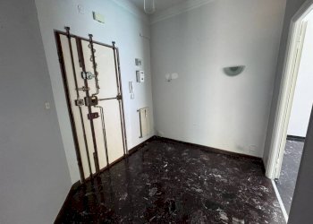 Ingresso - Quadrilocale via Emilio Salgari, 5, Genova (zona Pegli) - foto 17