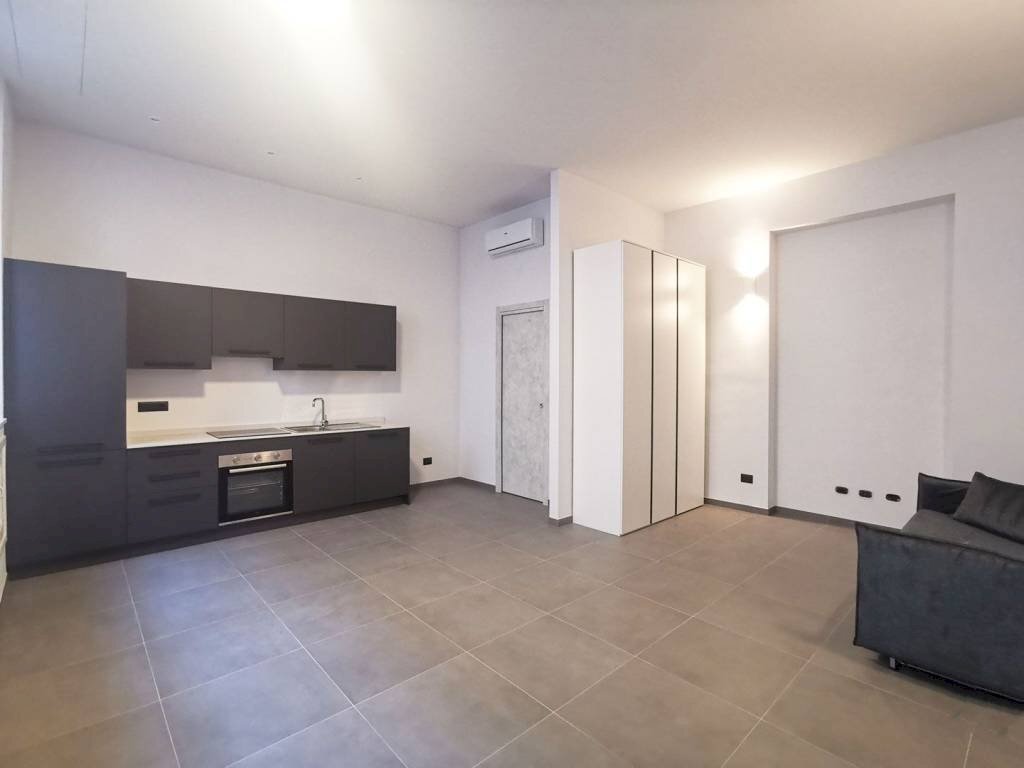 Cucina - Monolocale via Giacinto Collegno, 10, Torino (zona San Donato) - foto 1