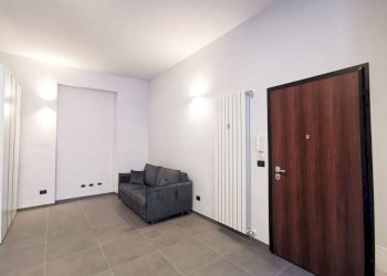 Ingresso - Monolocale via Giacinto Collegno, 10, Torino (zona San Donato) - foto 2