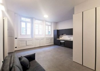 Salone - Monolocale via Giacinto Collegno, 10, Torino (zona San Donato) - foto 4