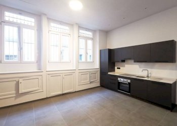 Cucina - Monolocale via Giacinto Collegno, 10, Torino (zona San Donato) - foto 8