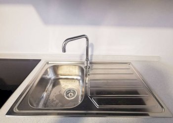 Cucina - Monolocale via Giacinto Collegno, 10, Torino (zona San Donato) - foto 12