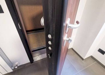 Interno palazzo - Monolocale via Giacinto Collegno, 10, Torino (zona San Donato) - foto 27