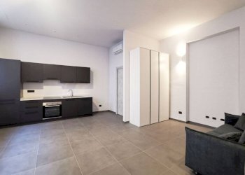 Salone - Monolocale via Giacinto Collegno, 10, Torino (zona San Donato) - foto 29