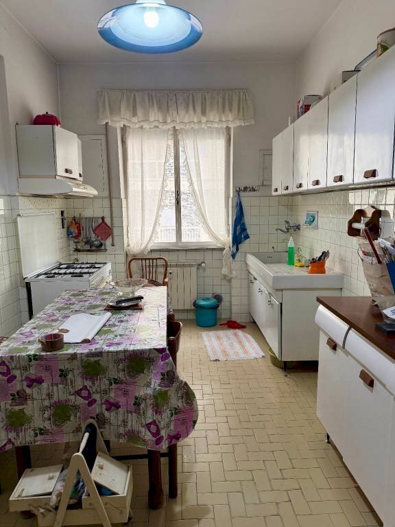 Lavanderia - Trilocale Lungobisagno Dalmazia, 61, Genova (zona Staglieno) - foto 3