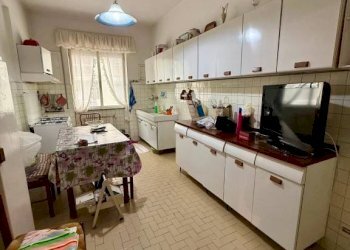 Cucina - Trilocale Lungobisagno Dalmazia, 61, Genova (zona Staglieno) - foto 7