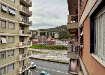 Vista - Trilocale Lungobisagno Dalmazia, 61, Genova (zona Staglieno) - foto 14