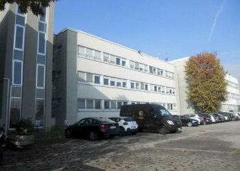 Facciata - Ufficio via Ramazzotti, Lainate - foto 1