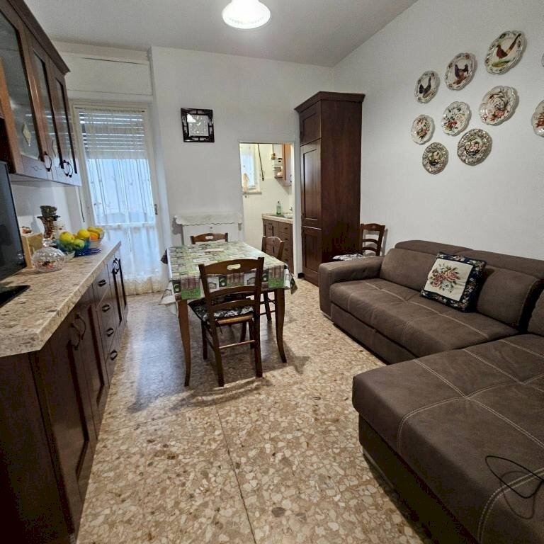 Cucina - Trilocale via Ettore Piccinini, 1, Asti - foto 1