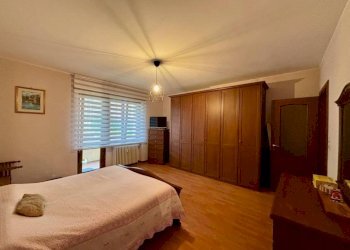 Camera da letto - Trilocale via Monte Manzol, 10, Luserna San Giovanni - foto 16