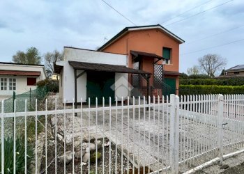 Casa semi indipendente Via Montesanto, Ferrara (zona Monestirolo) - foto 35