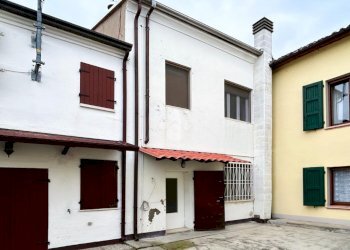 Casa semi indipendente Via Montesanto, Ferrara (zona Monestirolo) - foto 37