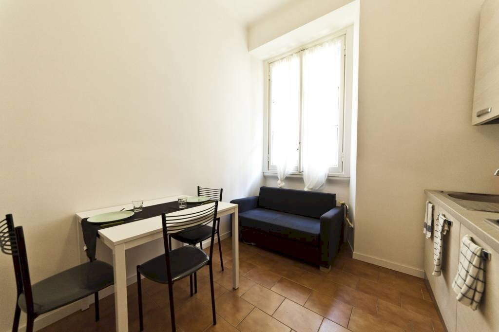 Cucina - Trilocale via Alessandro Tadino, 18, Milano - foto 2