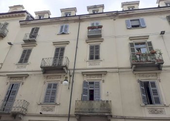 facciata - Appartamento via delle Orfane, 29, Torino (zona Centro) - foto 2