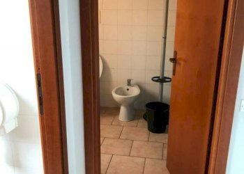Bagno - Office via Damiano Chiesa, Vimercate - photo 23