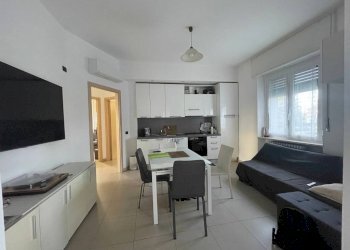 Salone - Trilocale via Aldo Motta, 119, Vimercate - foto 4