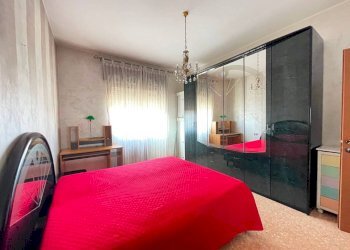 Camera da letto - Appartamento via Alessandro Manzoni, 97, Arcore - foto 27