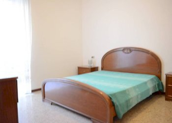 Camera da letto - Appartamento via Francesco Vigo Pellizzari, 36, Vimercate - foto 13