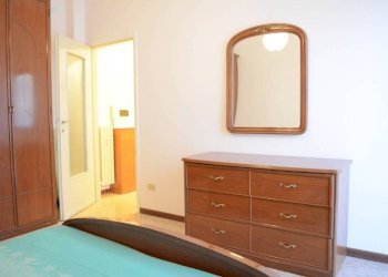 Camera da letto - Appartamento via Francesco Vigo Pellizzari, 36, Vimercate - foto 15