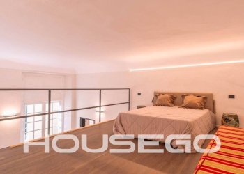 Camera da letto - Trilocale via San Luca, 3b, Genova (zona Centro Storico) - foto 12